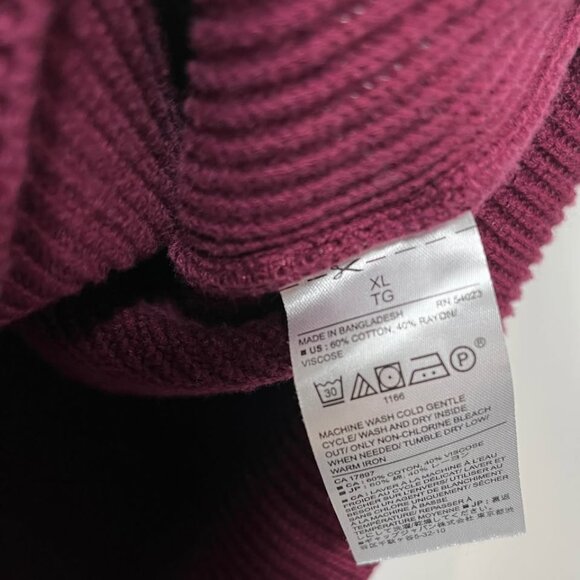 Banana Republic Burgundy Crewneck Textured Knit Classic Soft Sweater [size XL] - Picture 6 of 6